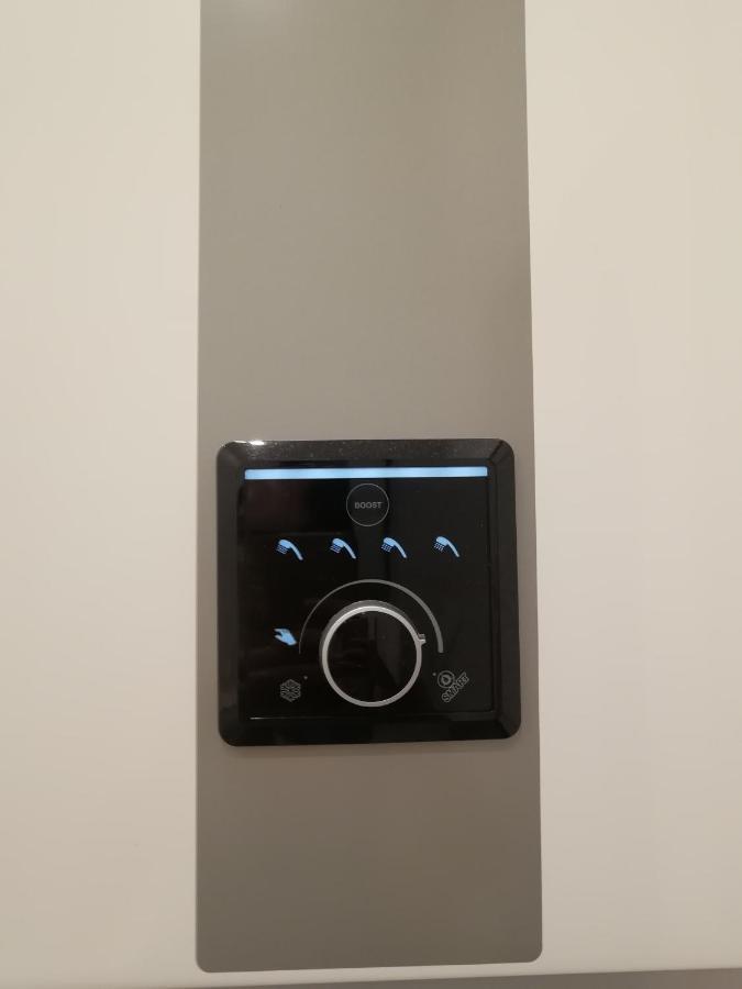 Lux Apartment, Near Metro Vasylkivska Kijev Kültér fotó