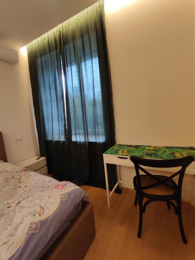 Lux Apartment, Near Metro Vasylkivska Kijev Kültér fotó