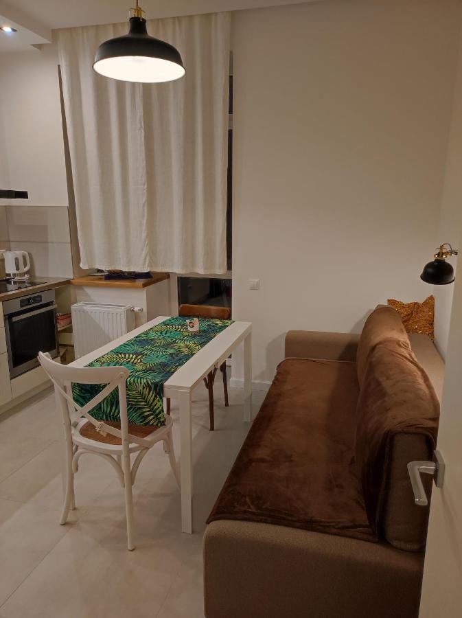 Lux Apartment, Near Metro Vasylkivska Kijev Kültér fotó